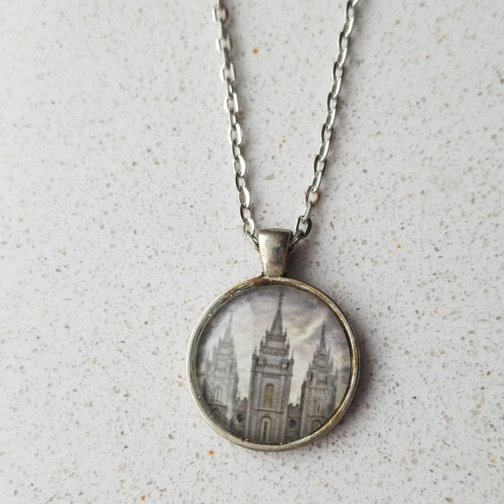 Temple necklace